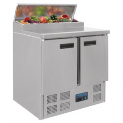 Mesa de preparación con encimera en inox.